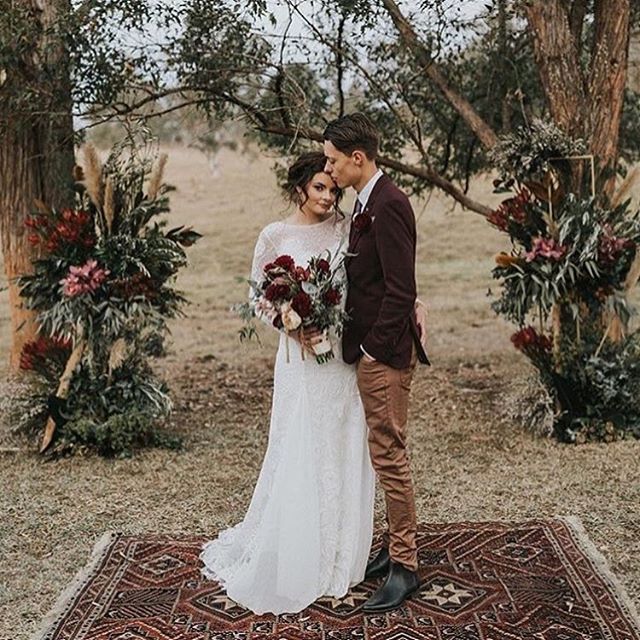 Thanks for choosing our place lovebirds @jannekestorm @twigandgrace @aubreymarsoun