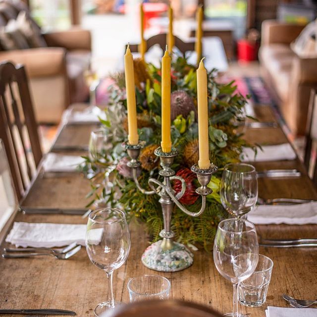 An intimate dinner party.#thebarnathillhouse #dezleyhughes #Eumundi#Noosahinterland#Sunshinecoasthinterland#Visitsunshinecoast