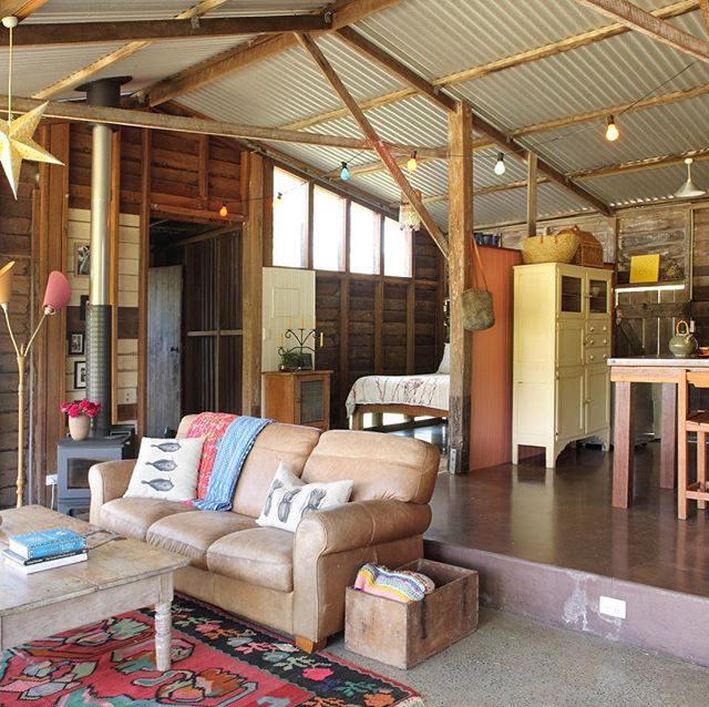 I want to just lay here and read a book today. @anastasiakphotographer #thebarnathillhouse #Eumundi#Noosahinterland#Sunshinecoasthinterland#Visitsunshinecoast